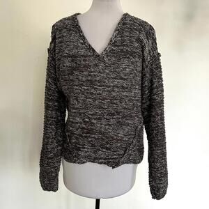 Universal Thread Marled Grey White Knit V-Neck Boxy Sweater Size XS Distressed